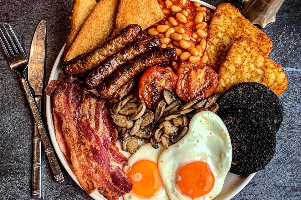 Snídaně šampionů: Průvodce Full English Breakfast