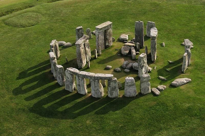Stonehenge: Nejznámější hromada šutrů s největším otazníkem