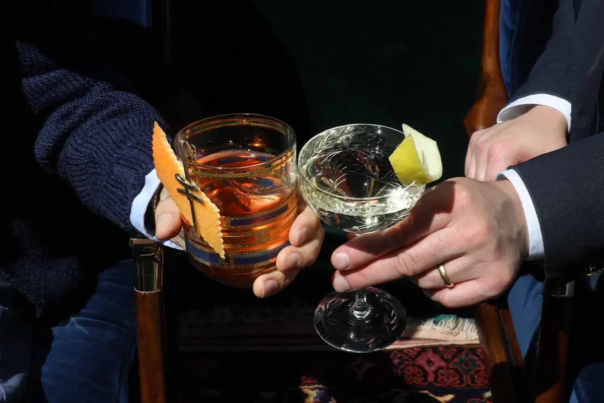 Cheers!: Lingvistický triumf absolutní lenosti